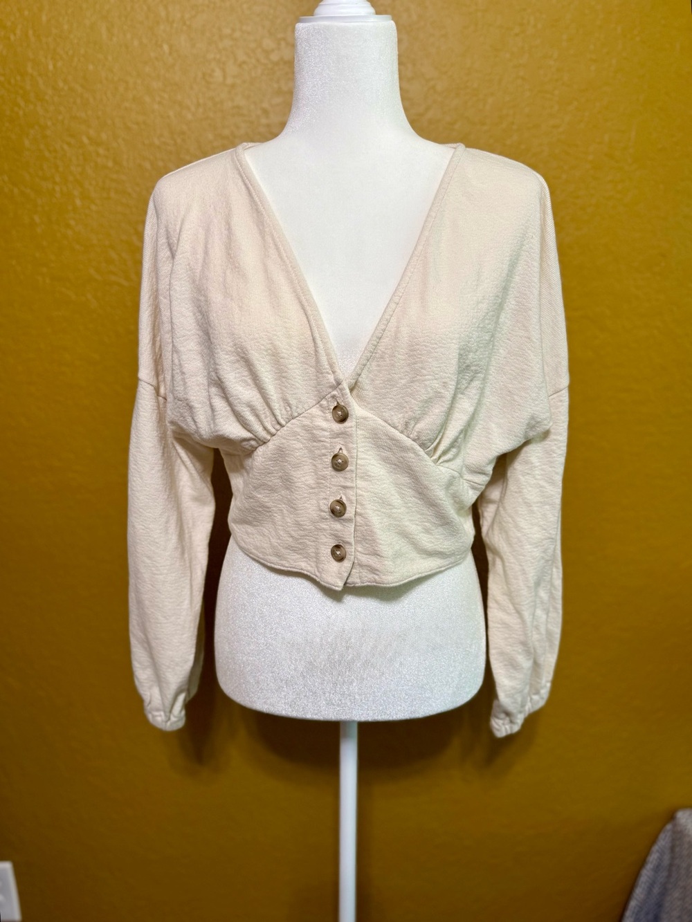 Madewell Cream Button-Front Balloon Sleeve Crop Top - Large - Picture 8 of 10